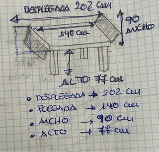 Muy buena mesa de madera