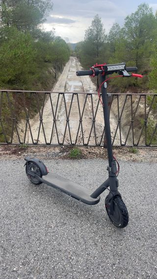 COMO NUEVO Patinete electrico