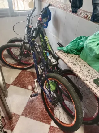 Bicicleta Kona Hoss Dirt Jump Blu