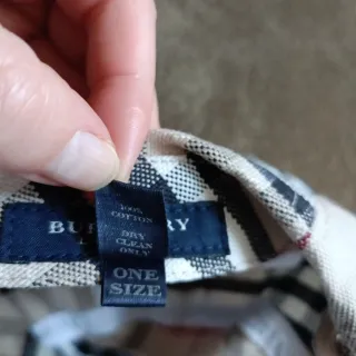 Cappello Burberry Beige Check