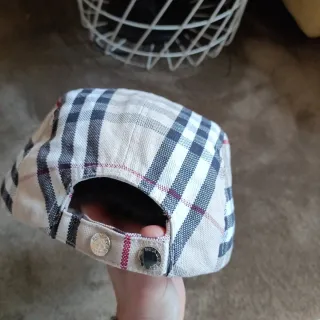 Cappello Burberry Beige Check