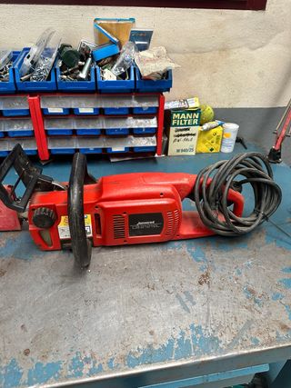 Motosierra Eléctrica Jonsered CS 2121 EL