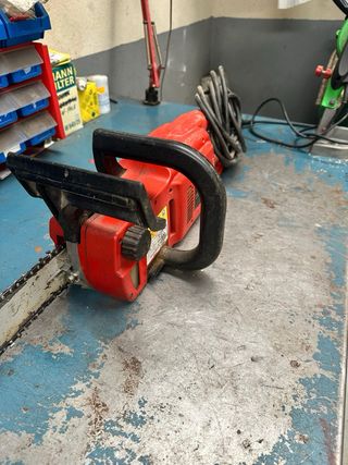 Motosierra Eléctrica Jonsered CS 2121 EL