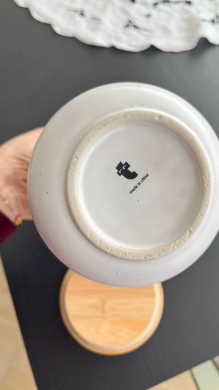 Contenitore in ceramica con coperchio in bambù