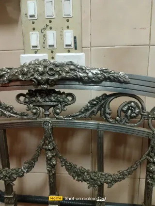 Cabecero antiguo metal dorado/plateado