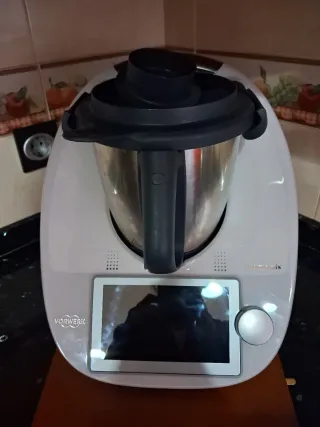 Thermomix TM6 como nuevo  Regalo pack party pizza