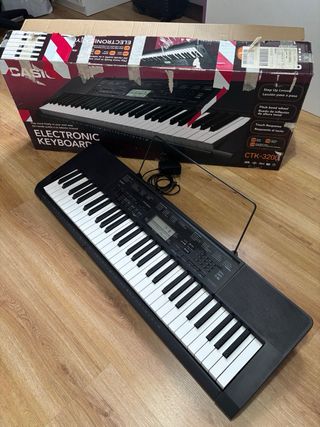 Teclado Electrónico Casio CTK-3200 Piano Electróni