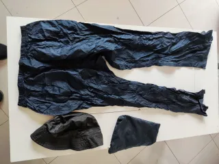 Pantalón y Chambergo Impermeables