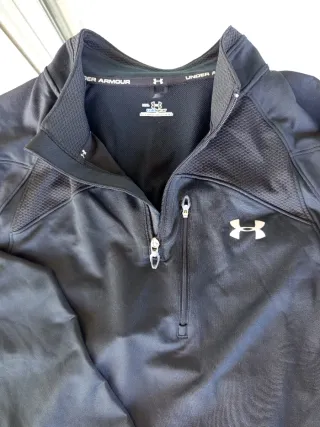 Sudadera Under Armour Negra Media Cremallera