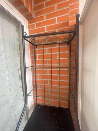 Scaffalatura in ferro battuto nero