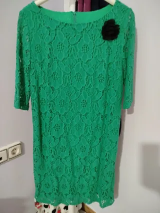 Vestido verde encaje mujer