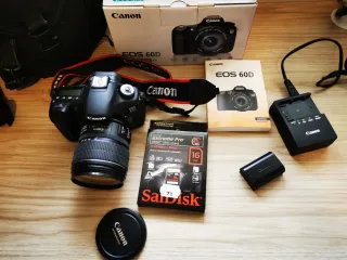 Cámara Canon EOS 60D + Accesorios