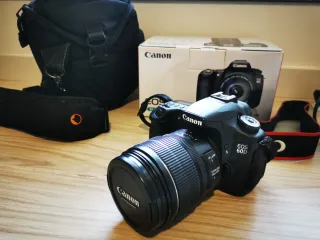 Cámara Canon EOS 60D + Accesorios