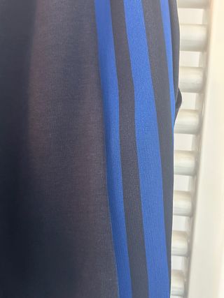 Pantalón Adidas