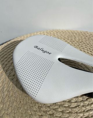 Sillín carbono Balugoe Blanco, NUEVO!!