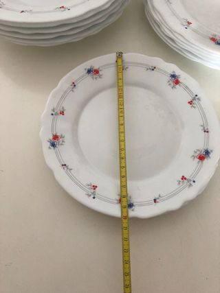 Set di stoviglie in porcellana vintage Argal