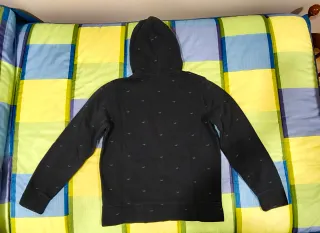 Sudadera Hollister Talla M con estampado