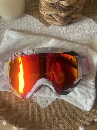 Gafas de esquí con lente naranja