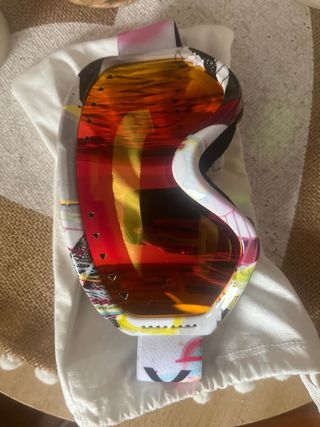 Gafas de esquí con lente naranja