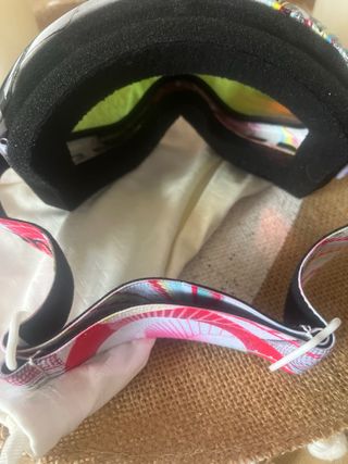 Gafas de esquí con lente naranja