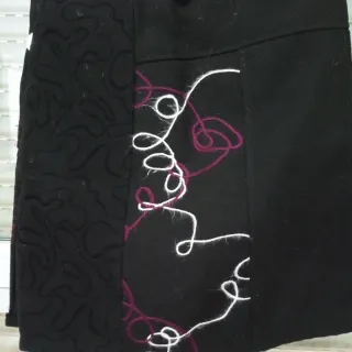 Falda tipo Desigual Talla S