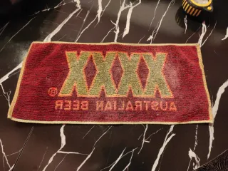 Coppia di asciughini da birreria XXXX Australian B