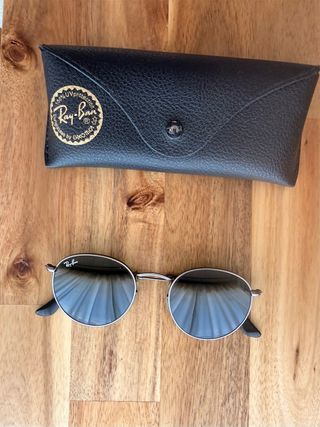Gafas de sol Ray-Ban redondas plateadas