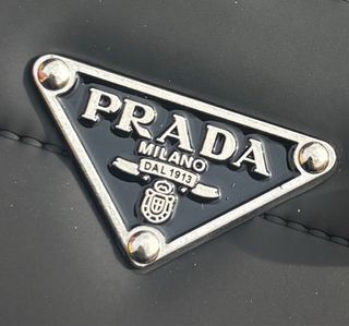 Funda iPhone 14 Prada Negra