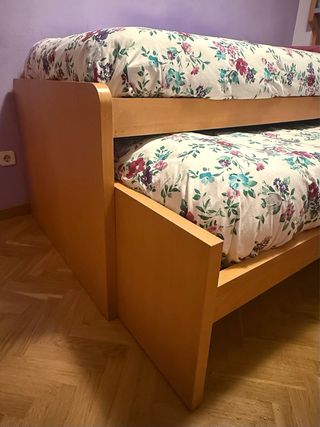 Cama nido de madera con cajones lacados