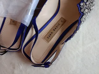 Destalonado joya Zara sin estrenar