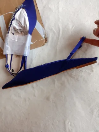 Destalonado joya Zara sin estrenar