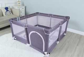 Parco per bambini grigio con tappetino