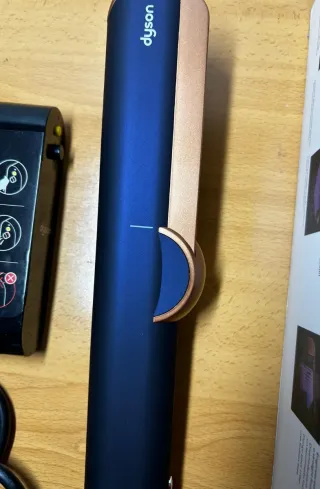 Piastra per capelli Dyson Airstrait Blu Oro