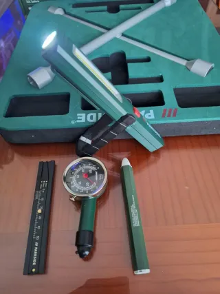 Llave de rueda con cojín y juego de mantenimiento