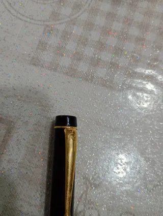 Portapenne con mappamondo in ottone