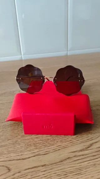 Gafas de sol NUEVAS.