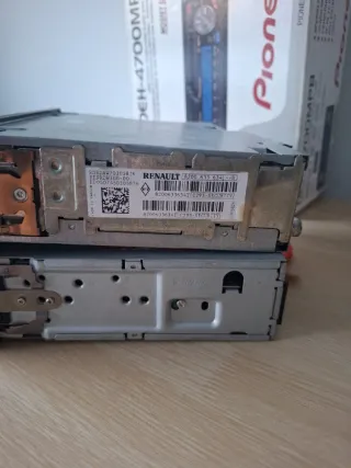 Radio Coche Pioneer DEH-4700MPB