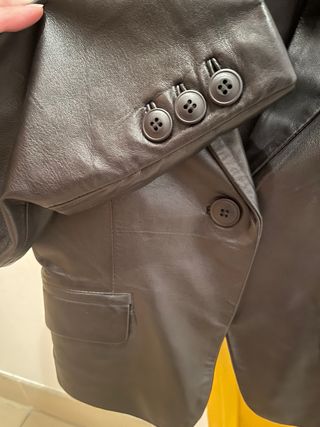 Americana Sfera Napa Negra Talla 38 pequeña