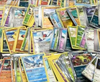 100 cartas Pokémon bulk español