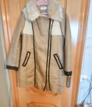 Abrigo Formula joven