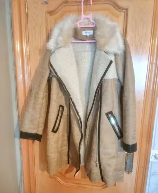 Abrigo Formula joven