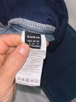 Pantalones premamá acampanados