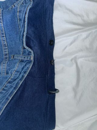 Pantalones premamá acampanados