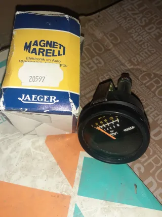 Tulipa Delantera VW Golf GTI Serie 3