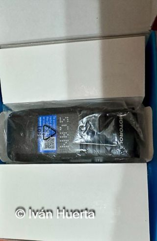 WALKIE TALKIE Radio Motorola TLK100 WAVE