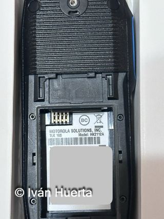 WALKIE TALKIE Radio Motorola TLK100 WAVE