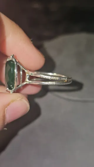 Anillo Corazón Verde Plata