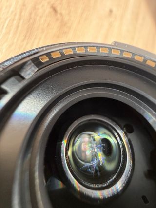 Sony E 4/10-18 OSS con humedades