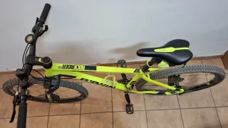 Bicicleta Montaña B'TWIN Amarilla