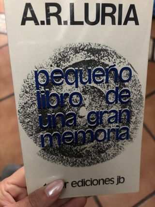 Pequeño libro de una gran memoria